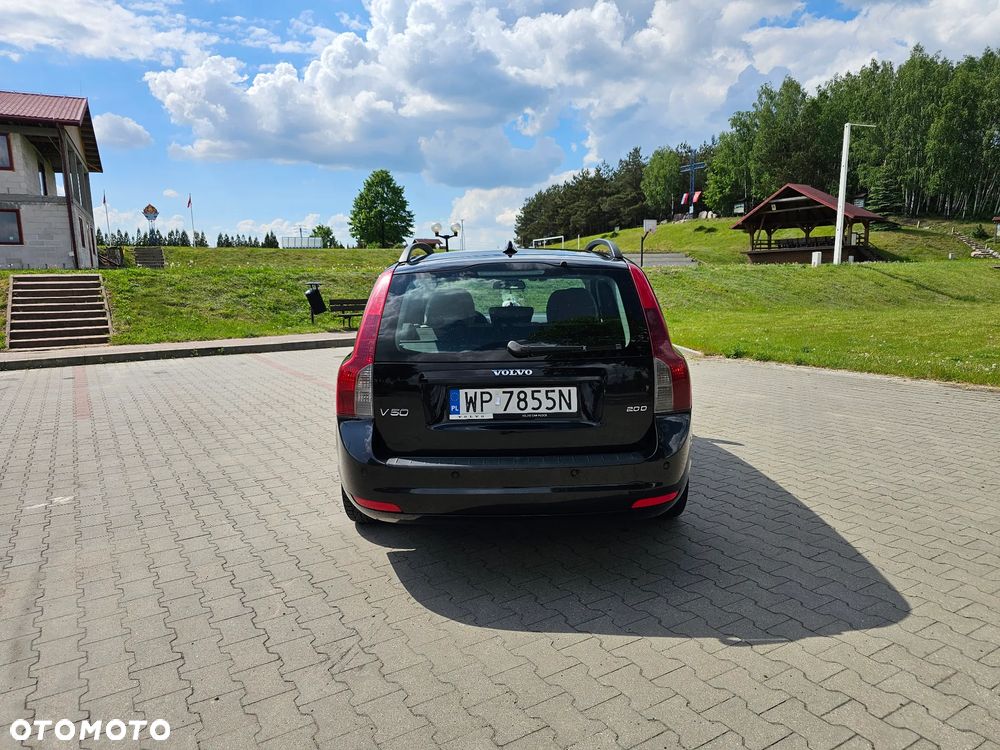 Volvo V50 2.0D Momentum - 4