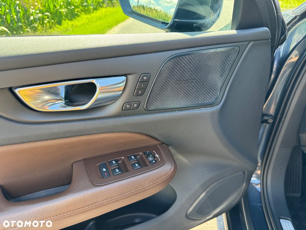 Volvo V60 B4 D Inscription - 18