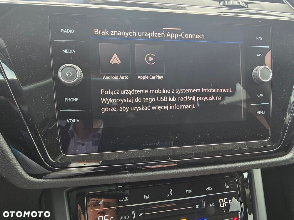Volkswagen Touran 1.5 TSI EVO Highline DSG - 20