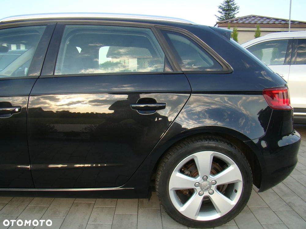 Audi A3 Sportback 1.8 TFSI Attraction - 8