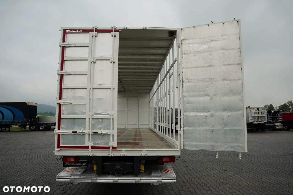 Volvo FM 380 / SOLÓWKA / 6X2 / DO PRZEWOZU ŻYWCA / DROBIU / WINDA 2 000 KG / EURO 5 - 17