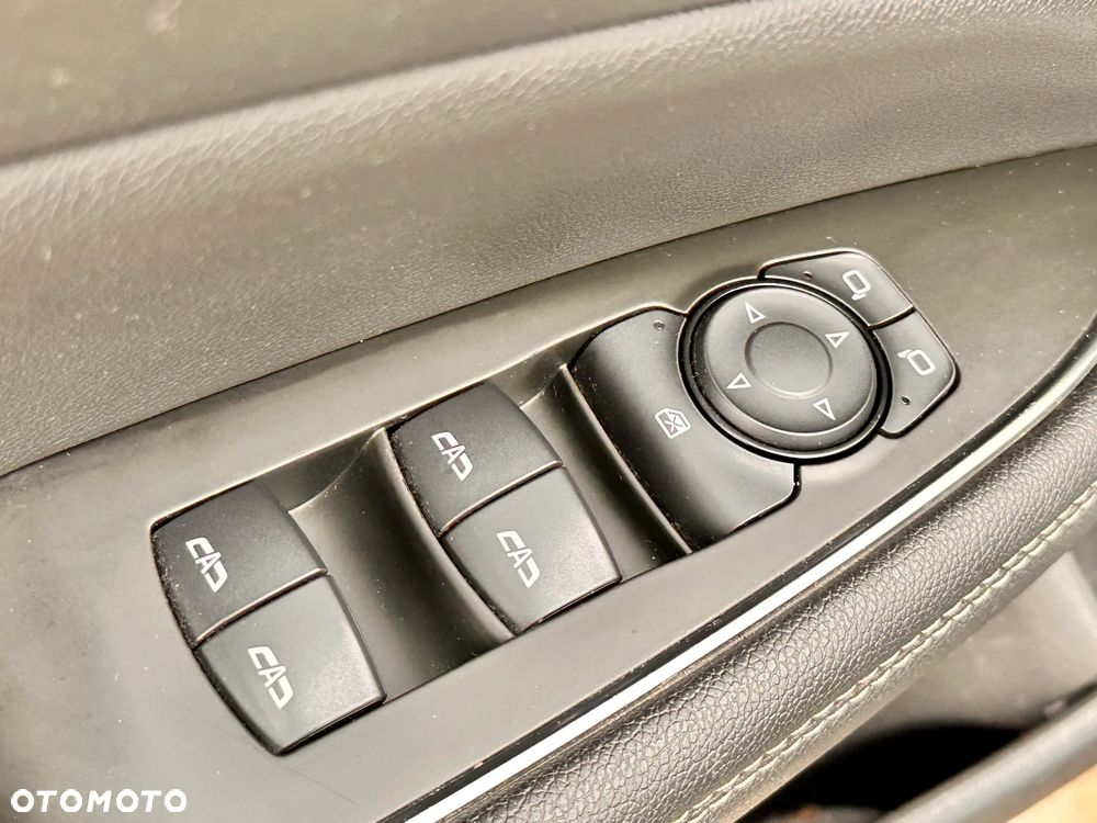 Opel Insignia 1.6 CDTI Innovation S&S Eco - 15