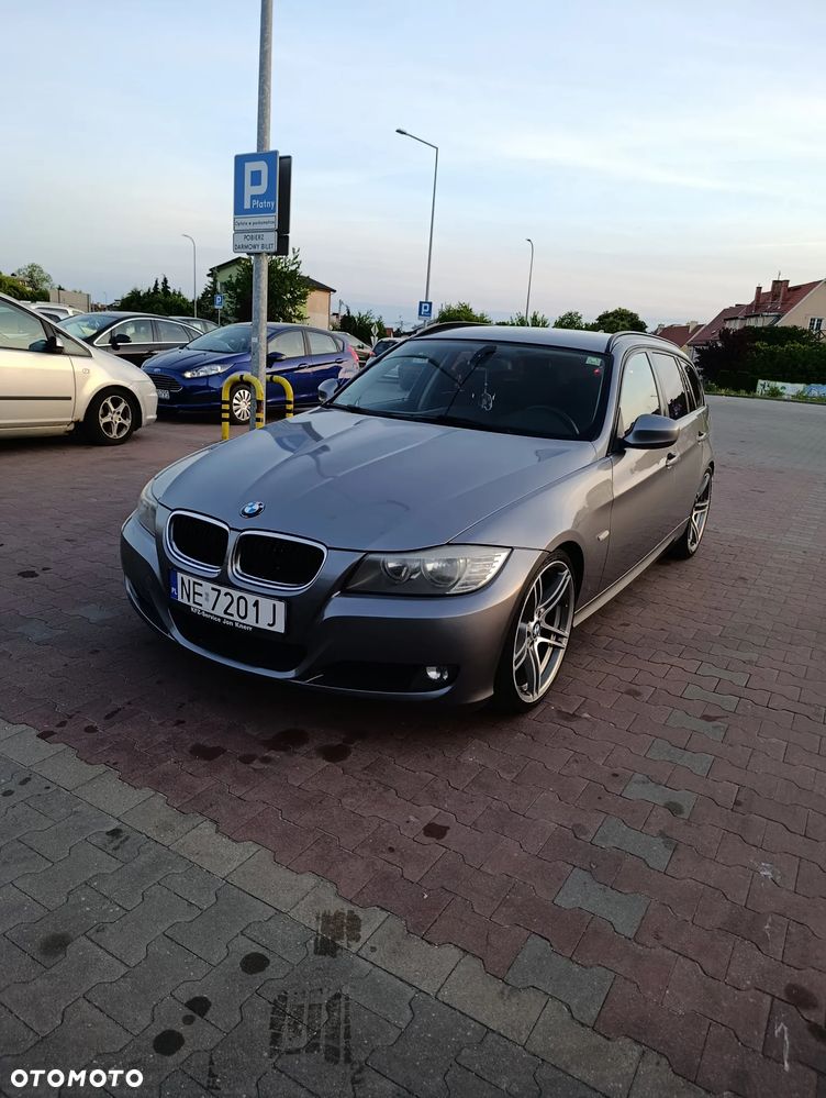 BMW Seria 3 320d Efficient Dynamics Sport Line - 3