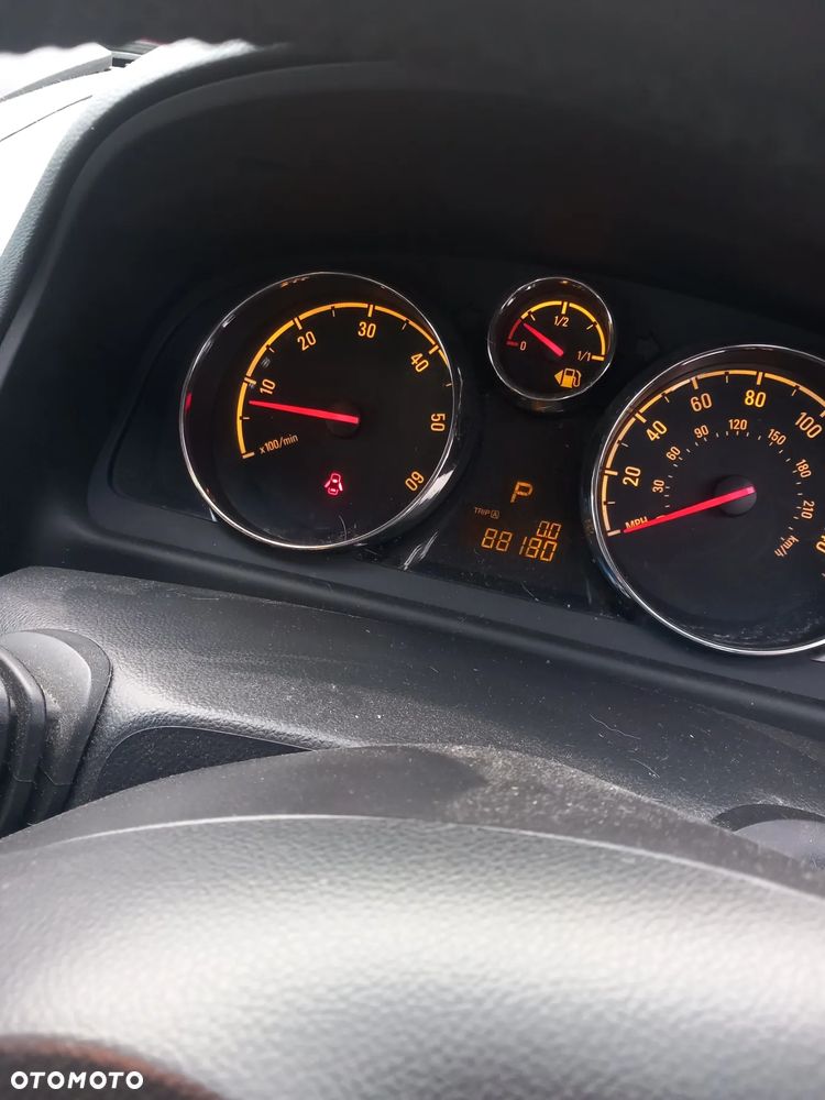 Silnik Opel Antara A22DMH (LNQ) - 2