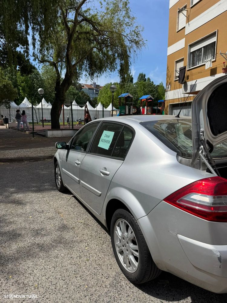 Renault Mégane 1.5 dCi Dynamique - 9