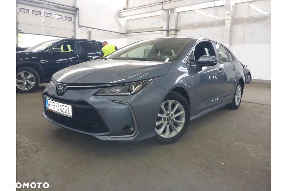Toyota Corolla - 1