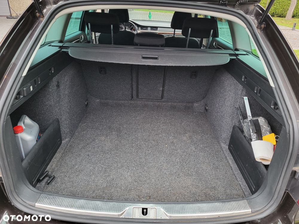 Skoda Superb 2.0 TDI Ambition DSG - 27