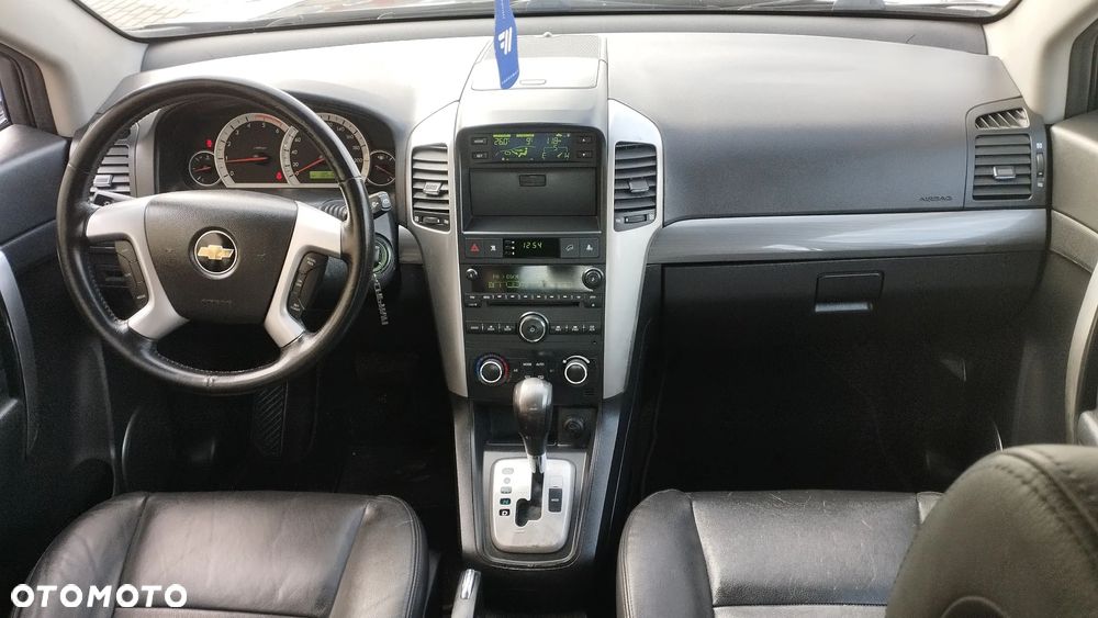 Chevrolet Captiva 2.0 4WD 7 Sitzer Automatik LT Exclusive - 27