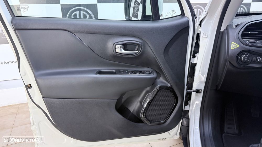 Jeep Renegade 1.4 MultiAir Opening Edition S&S - 21