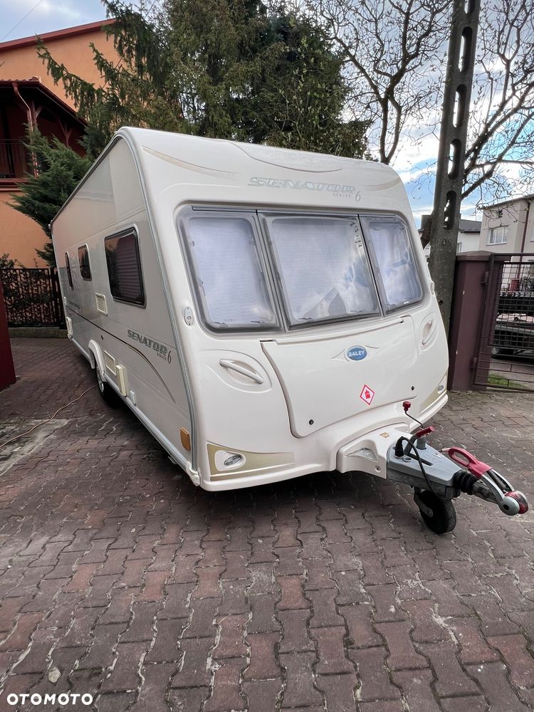 Bailey Senator 6 California - 4