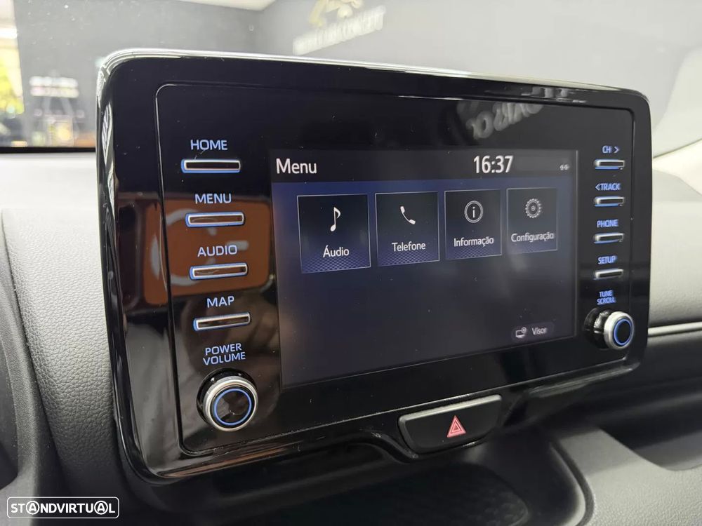 Toyota Yaris 1.0 VVT-i Comfort Plus — fotografia 31