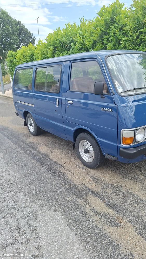 Toyota HiAce - 3
