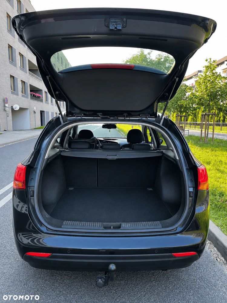 Kia Ceed 1.6 CRDi L - 6