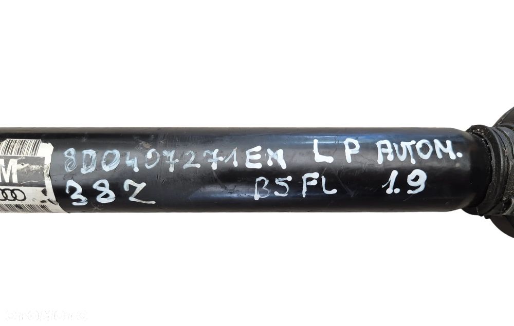 PÓŁOŚ PÓŁOSIE AUTOMAT PRZÓD LEWA LUB PRAWA VW PASSAT B5 FL 1.9TDI 1.8T 2.0B 8D0407272EM  8D0407271EM - 8