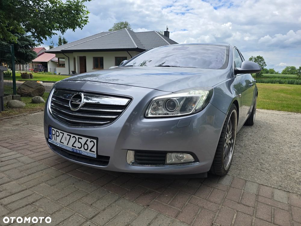 Opel Insignia - 16
