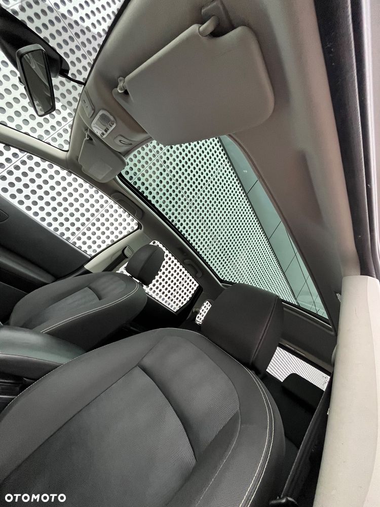 Nissan Qashqai+2 2.0 Tekna Premium - 22