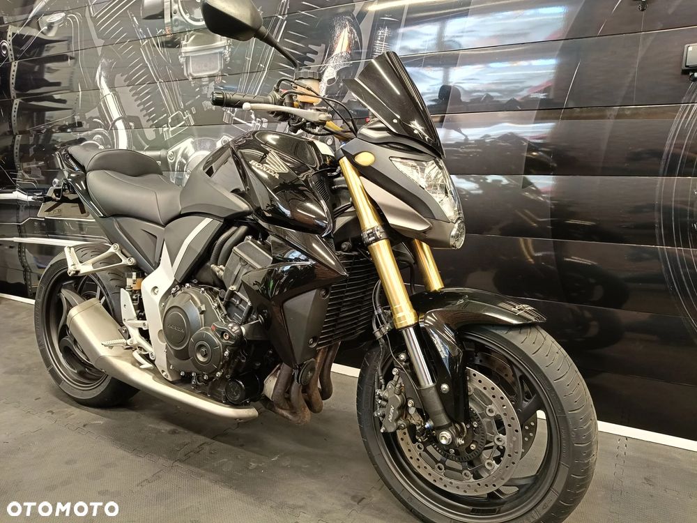 Honda CB - 18