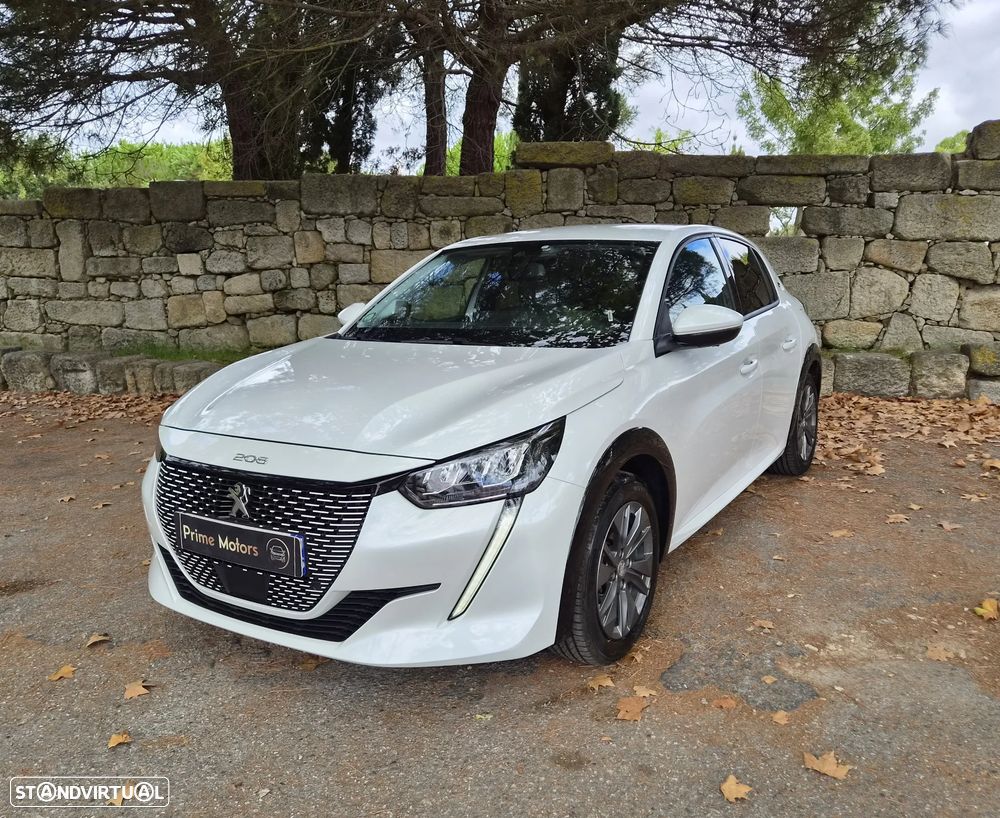 Peugeot e-208 Allure+ - 3