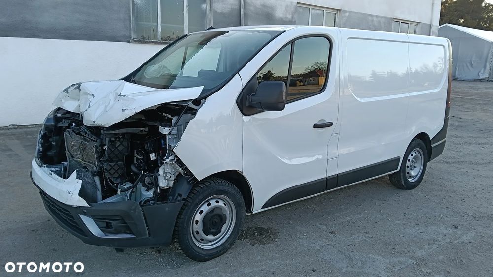 Renault Trafic - 32
