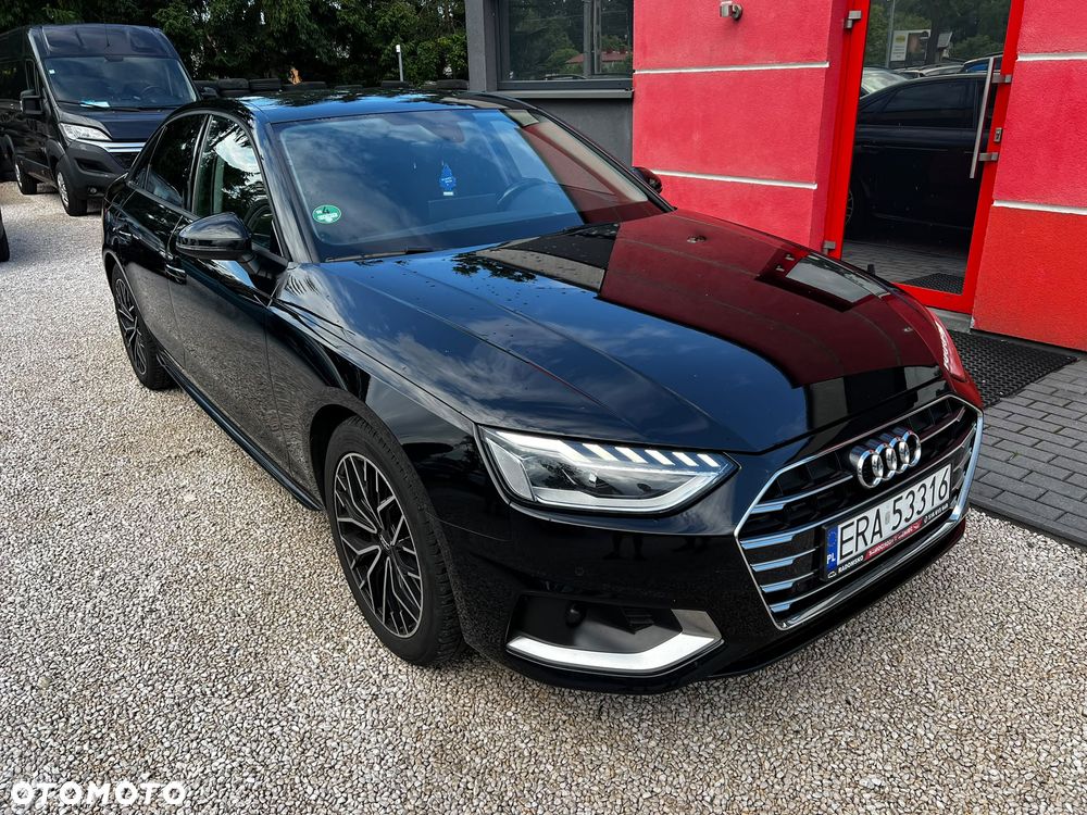 Audi A4 Limousine 35 TFSI S tronic - 1