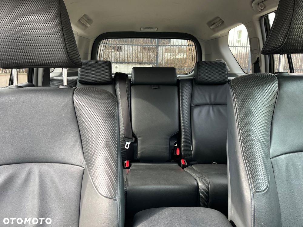 Toyota Land Cruiser LC 3.0 D-4D Sol plus - 8