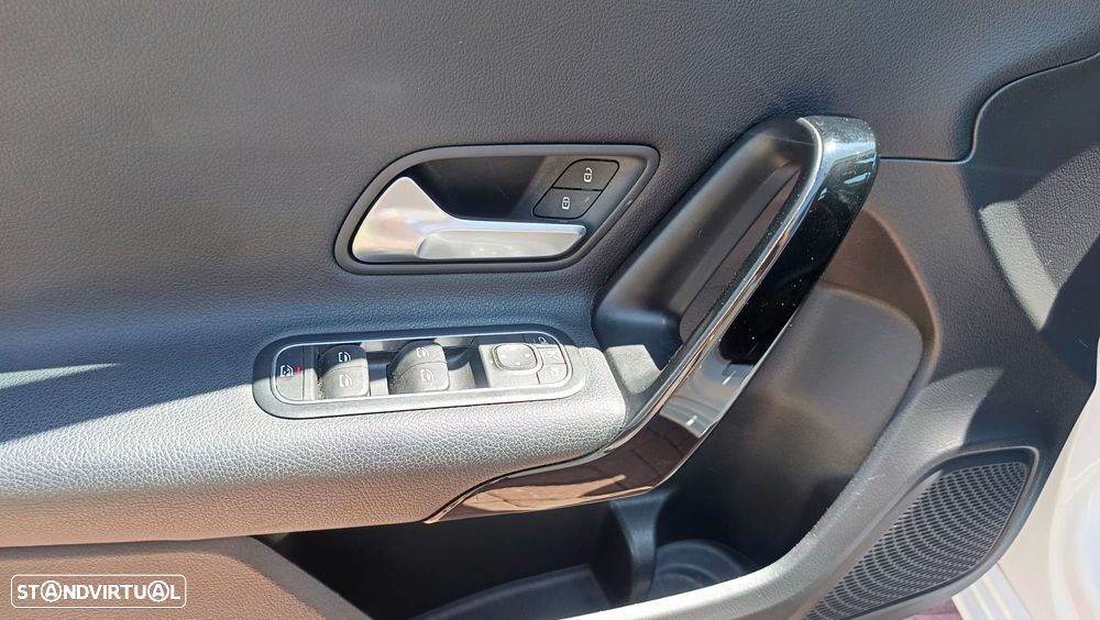 Mercedes-Benz A 160 d Style - 11