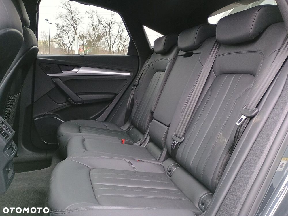 Audi Q5 Sportback - 13