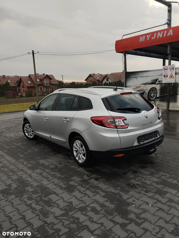 Renault Megane ENERGY TCe 115 Start & Stop Paris Business - 8