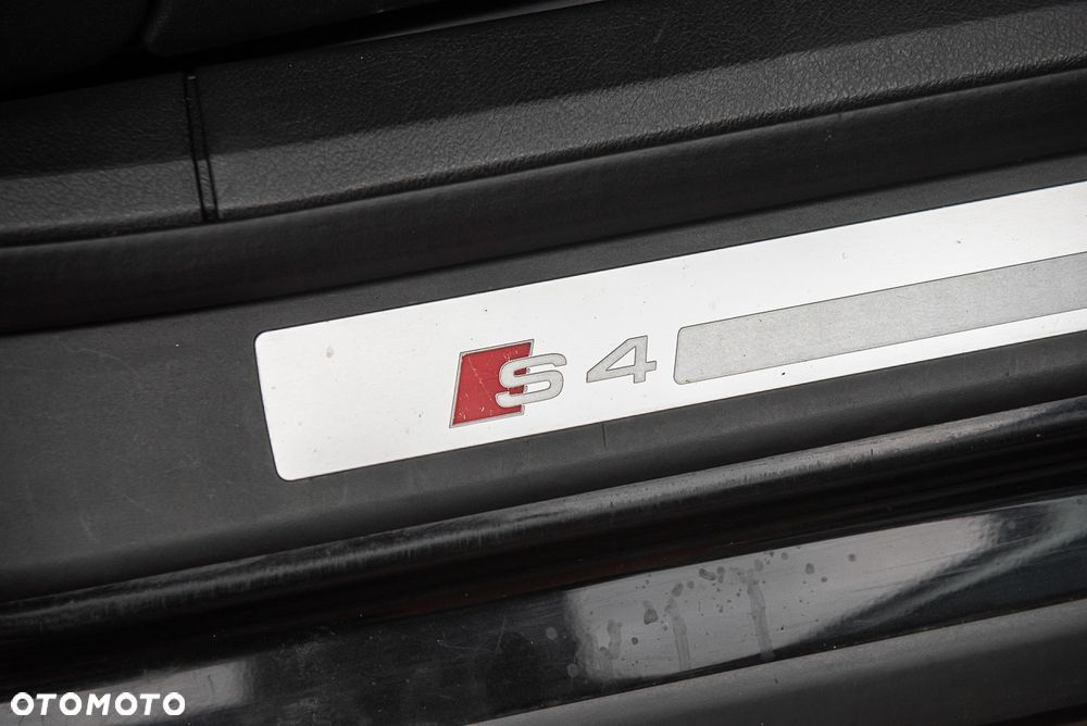 Audi S4 Avant tiptronic - 26