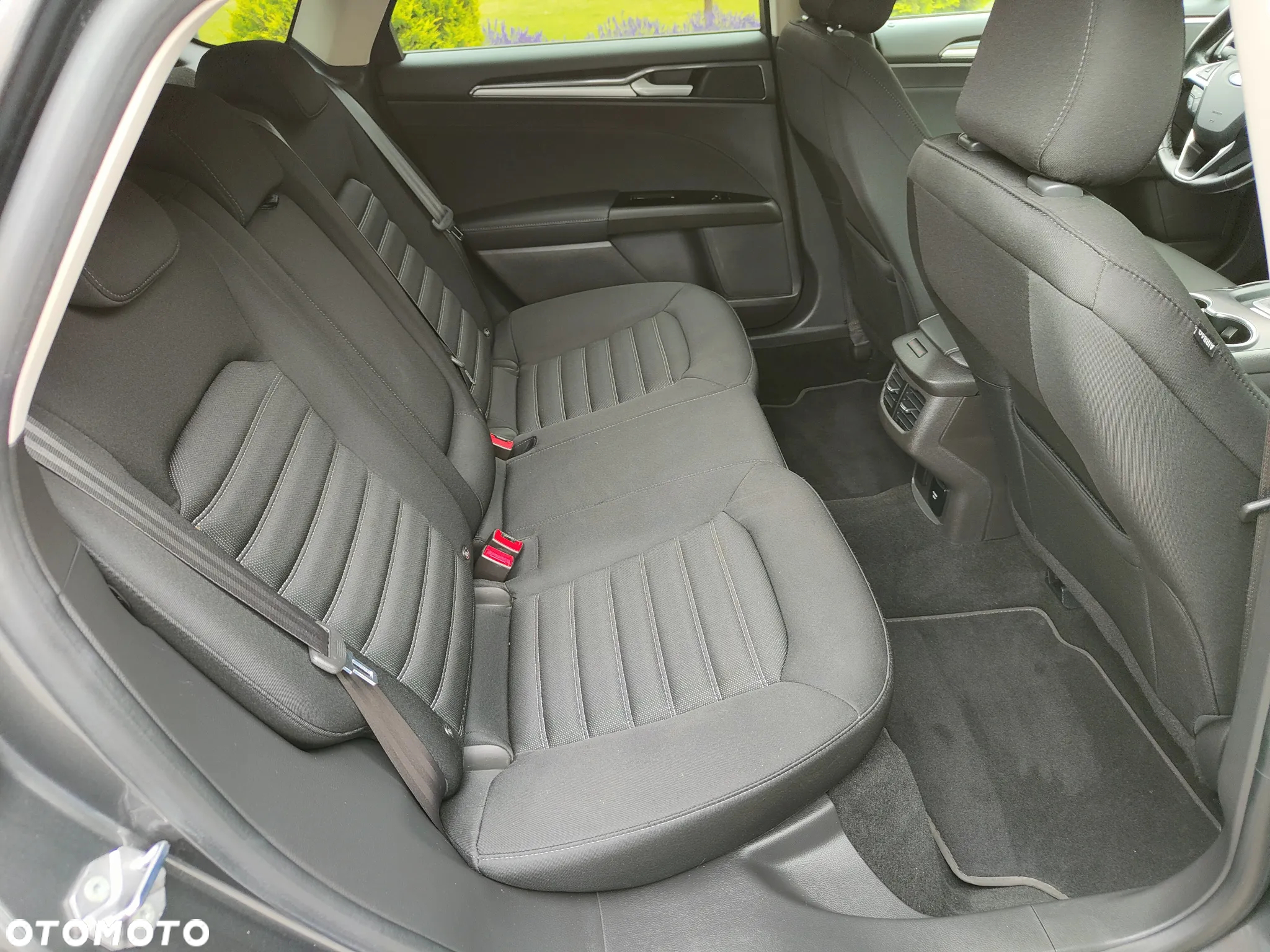 Ford Mondeo 2.0 TDCi Ambiente Plus - 7