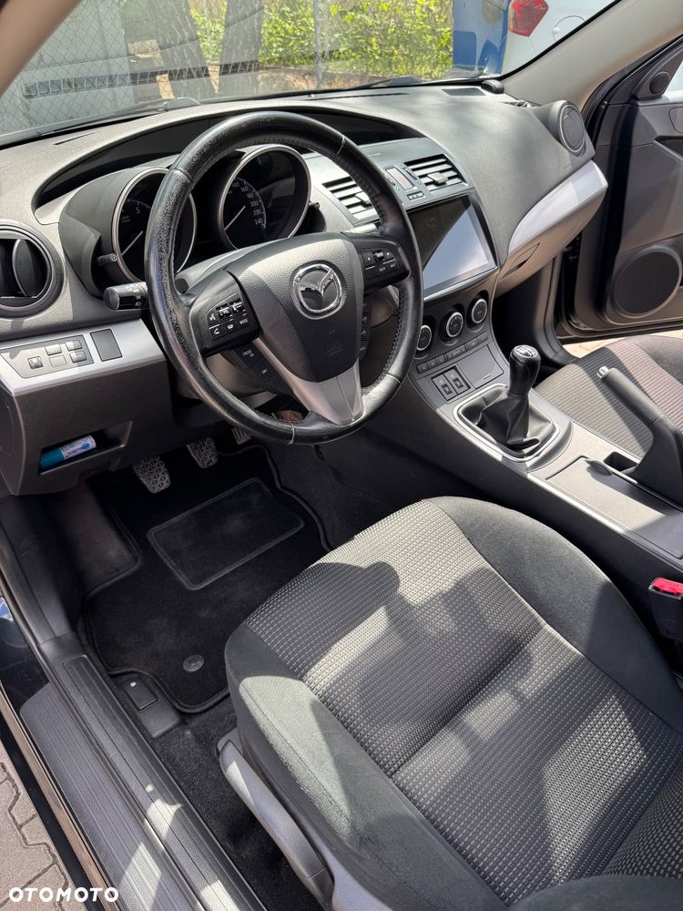 Mazda 3 - 15