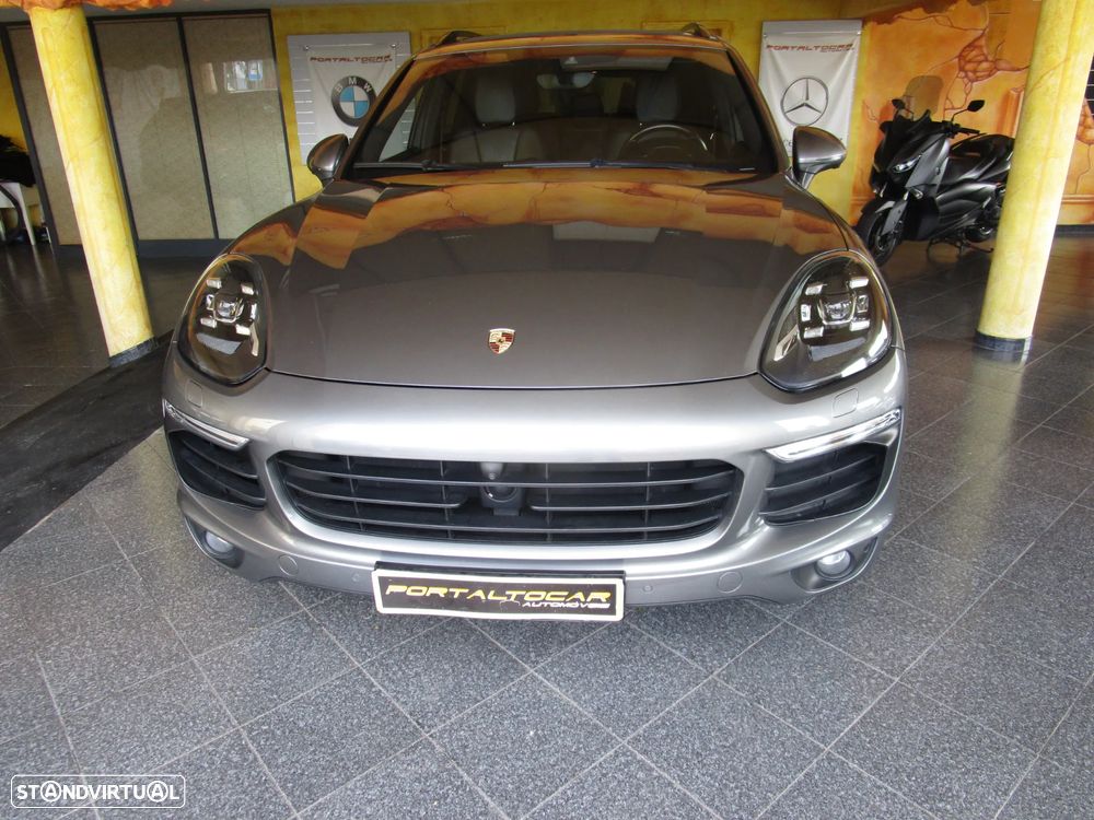 Porsche Cayenne S Tiptronic S - 46