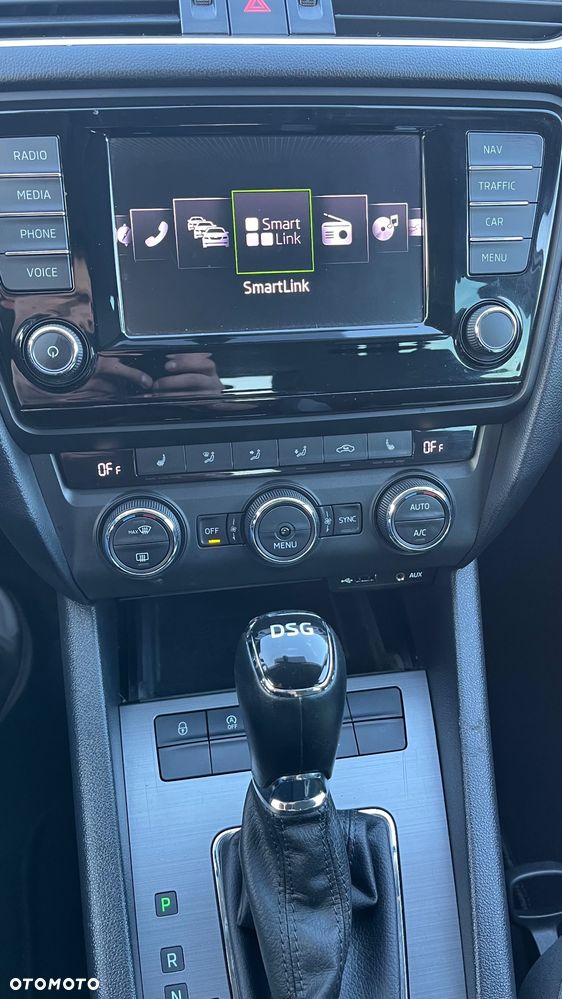 Skoda Octavia 2.0 TDI (Green tec) DSG Joy - 9