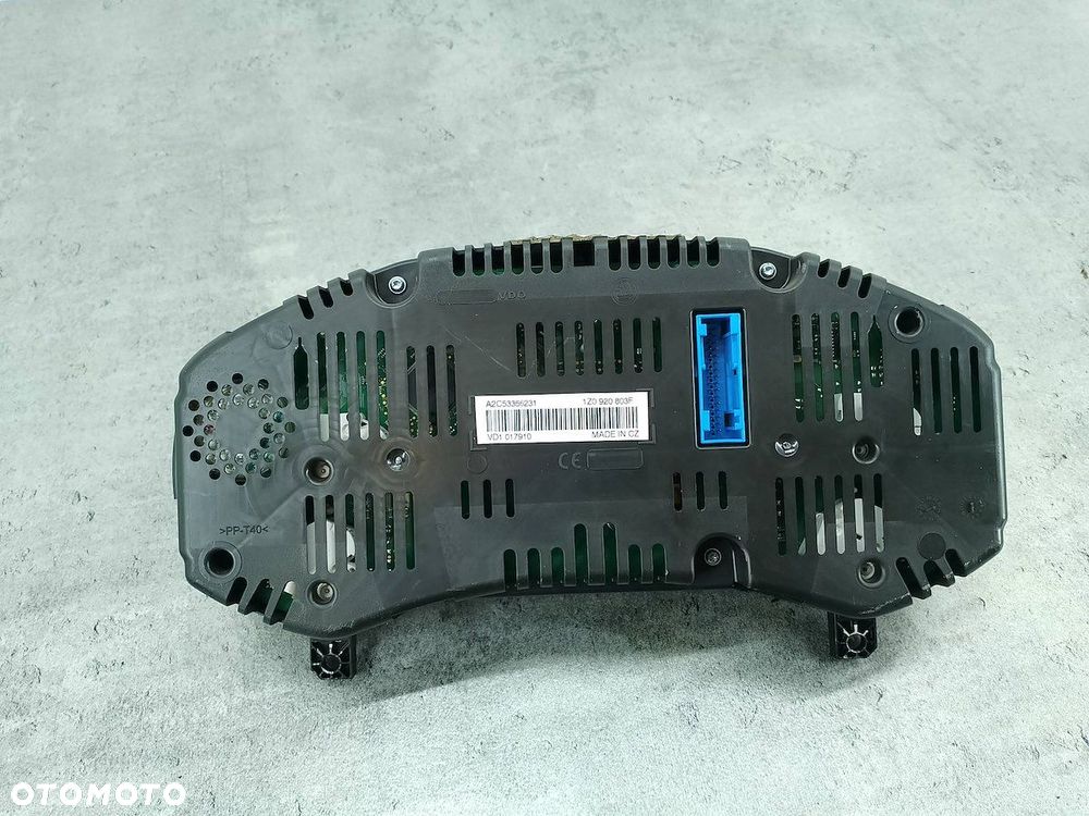 LICZNIK SKODA OCTAVIA II FL 1Z0920803F A2C53366231 1.6 MPI - 2