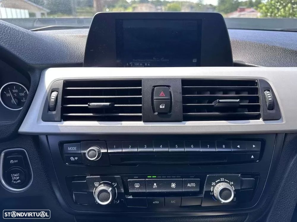 BMW 316 d Line Sport Shadow - 44