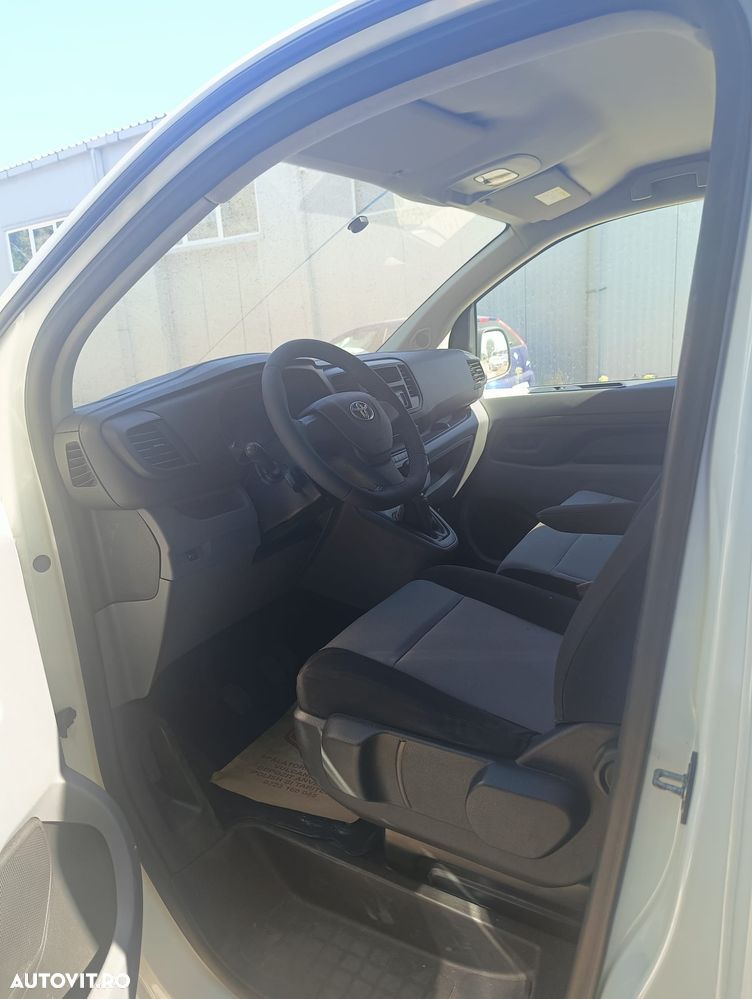Toyota Proace - 7