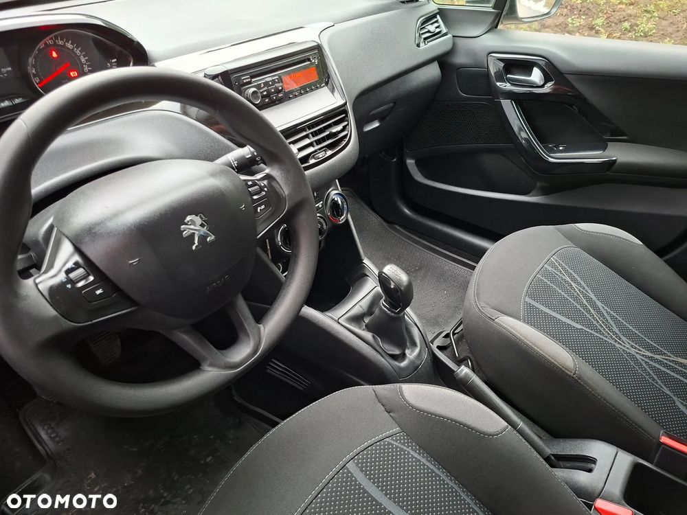Peugeot 208 1.4 HDi Active Pack - 10