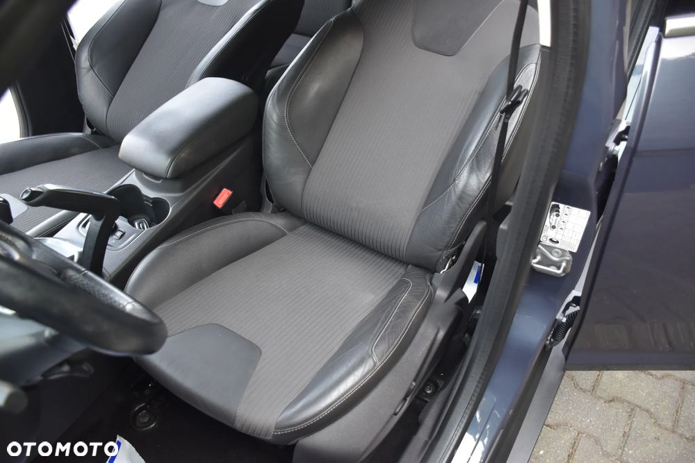 Ford Focus 1.6 TDCi DPF Start-Stopp-System Titanium - 13