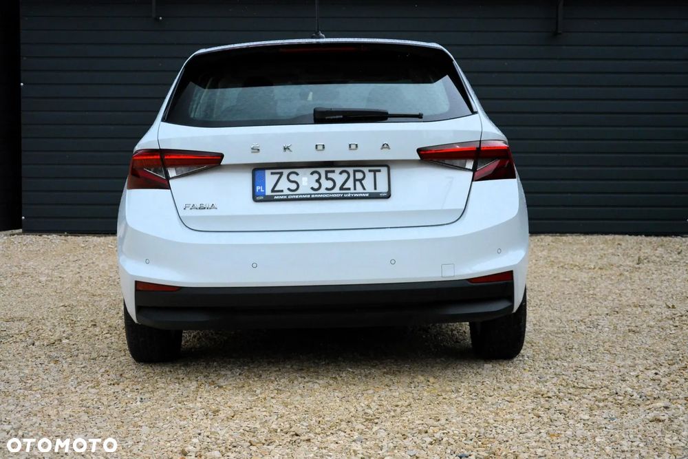 Skoda Fabia 1.0 Ambition - 7