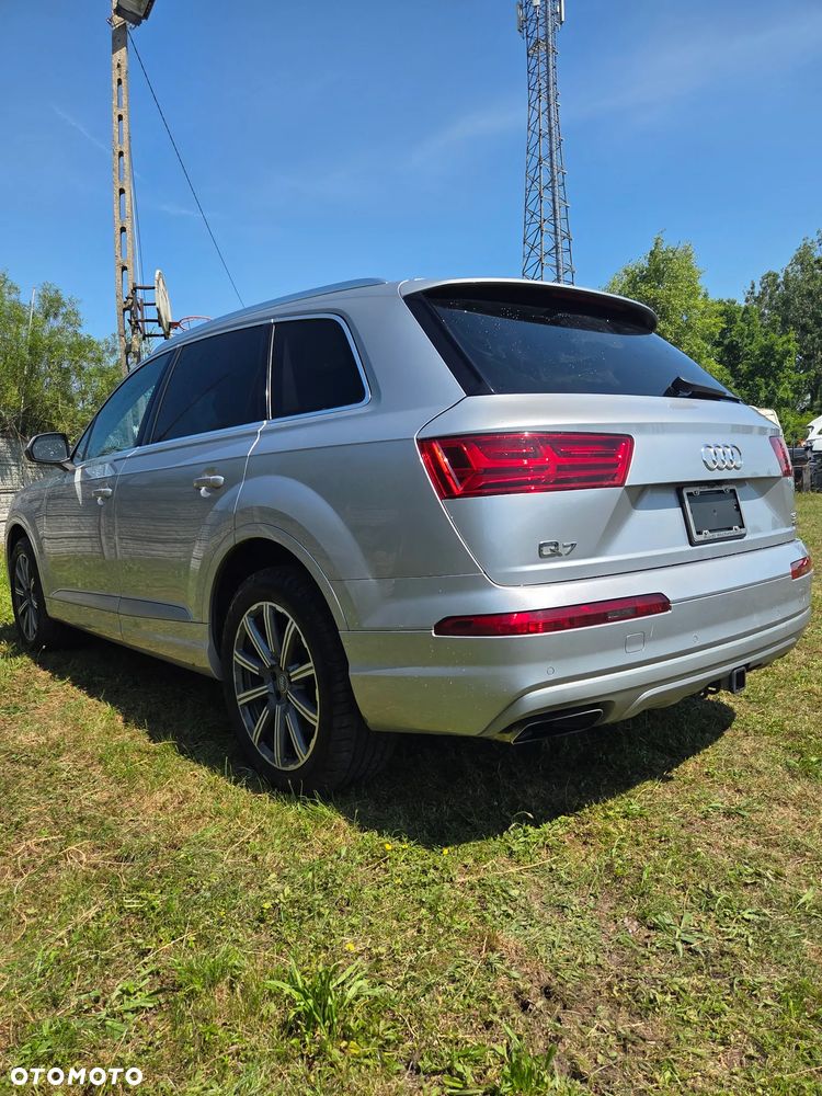 Audi Q7 - 5