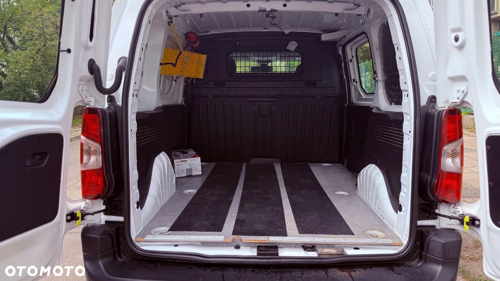 Opel Combo - 14
