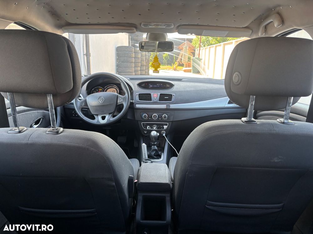 Peugeot 308 1.6HDi Confort Pack - 8