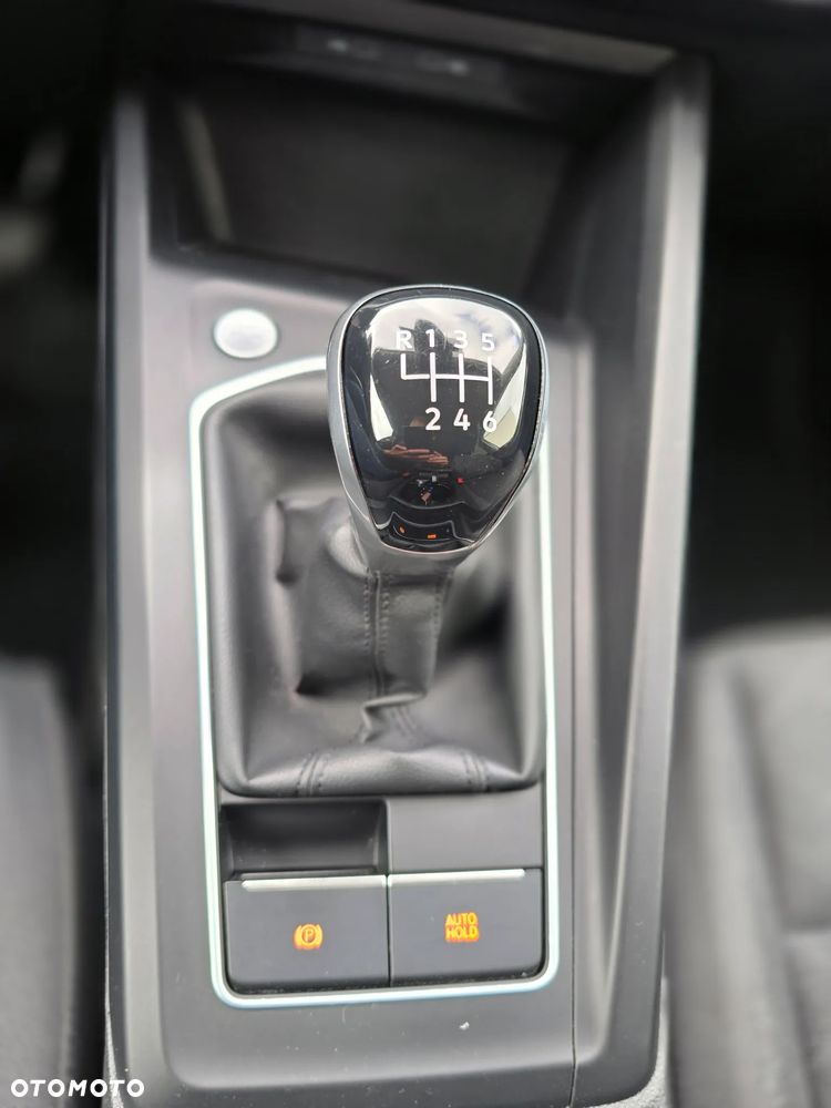 Volkswagen Golf 1.5 TSI EVO Life - 23
