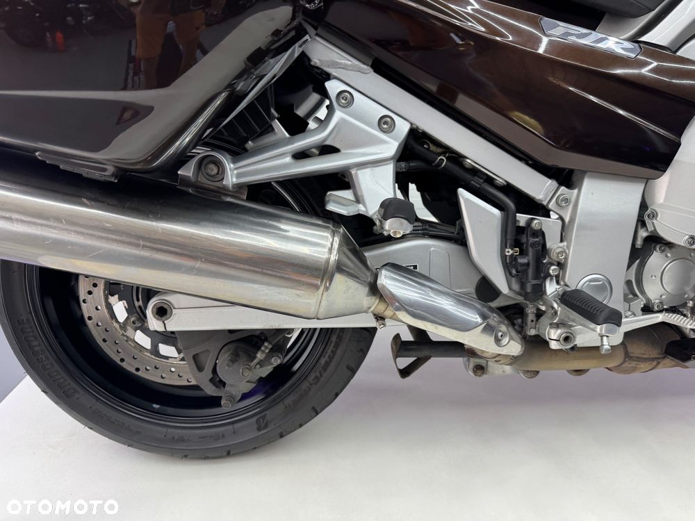 Yamaha FJR - 18