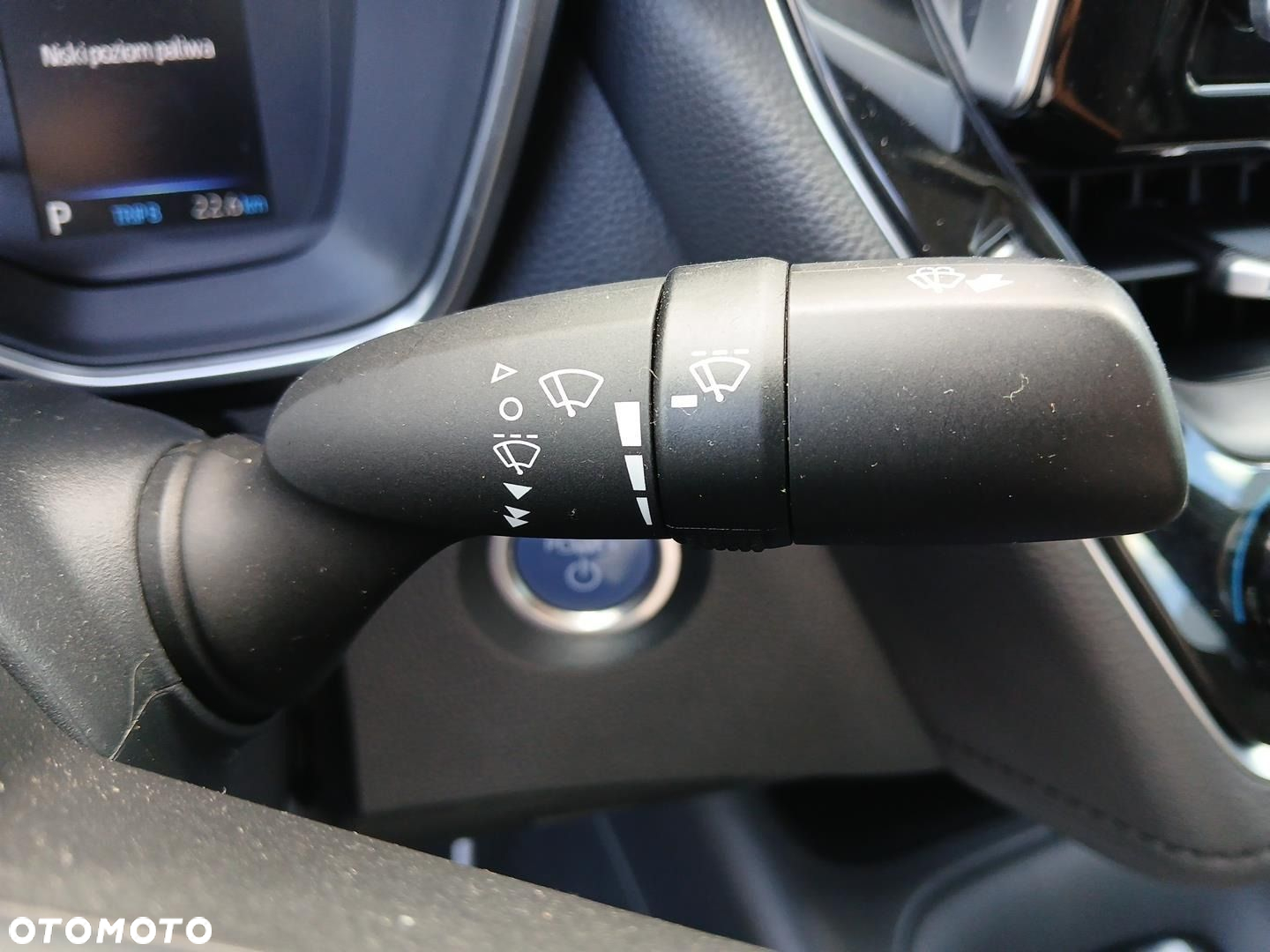 Toyota Corolla 1.8 Hybrid Comfort - 25
