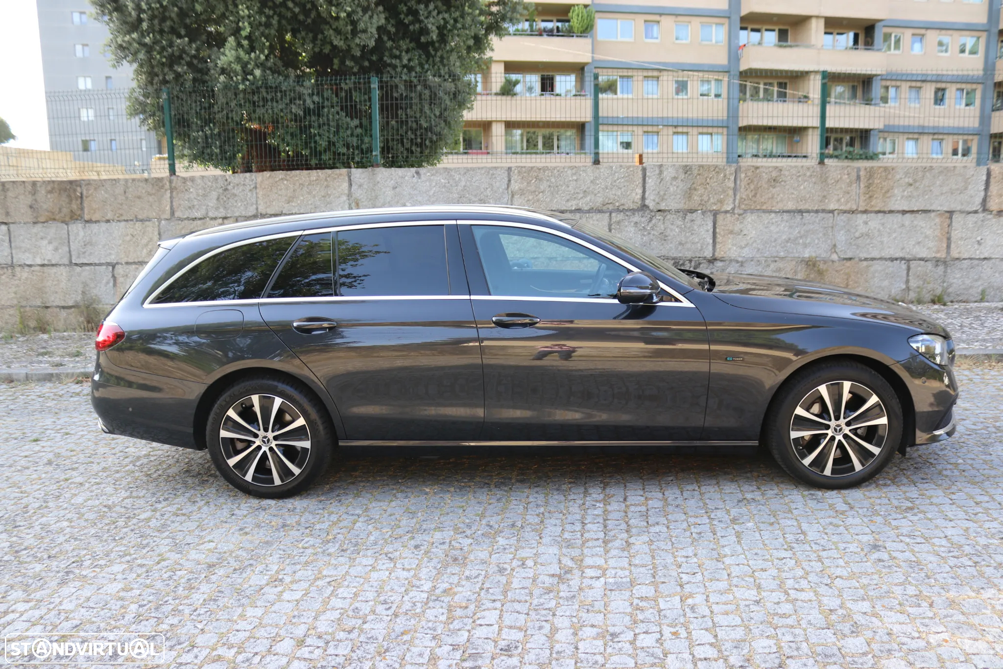 Mercedes-Benz E 300 de Avantgarde - 4