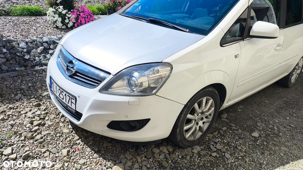Opel Zafira 1.7 CDTI ecoFLEX Family - 1