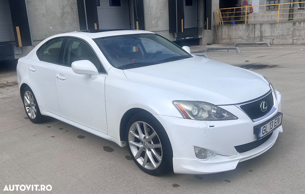 Lexus Seria IS 250 2.5 V6 Aut Executive - 2