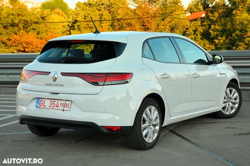 Renault Megane - 5