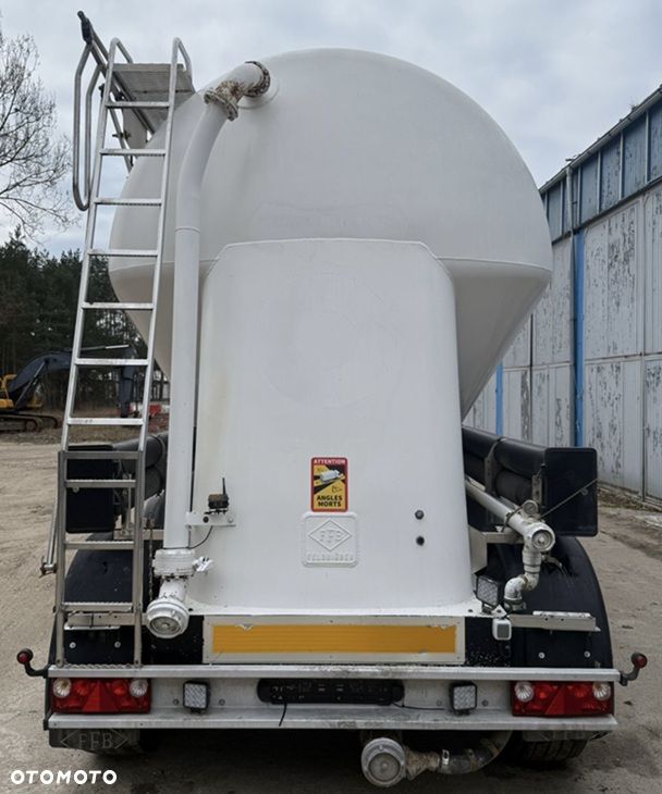 Feldbinder EUT 40.3 CEMENTOWÓZ 3-KOMORY ALUFELGI OSIE BPW OŚ PODNOSZONA HAMULCE TARCZOWE WAGA:5000kg 2008r ŁADNA - 7